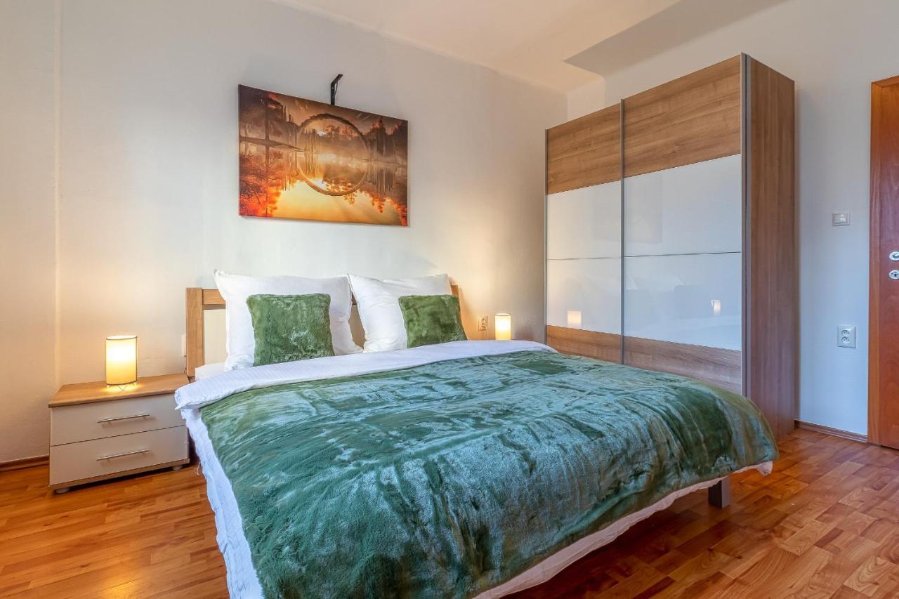 Cosy Flat Close To Central บราติสลาวา ภายนอก รูปภาพ